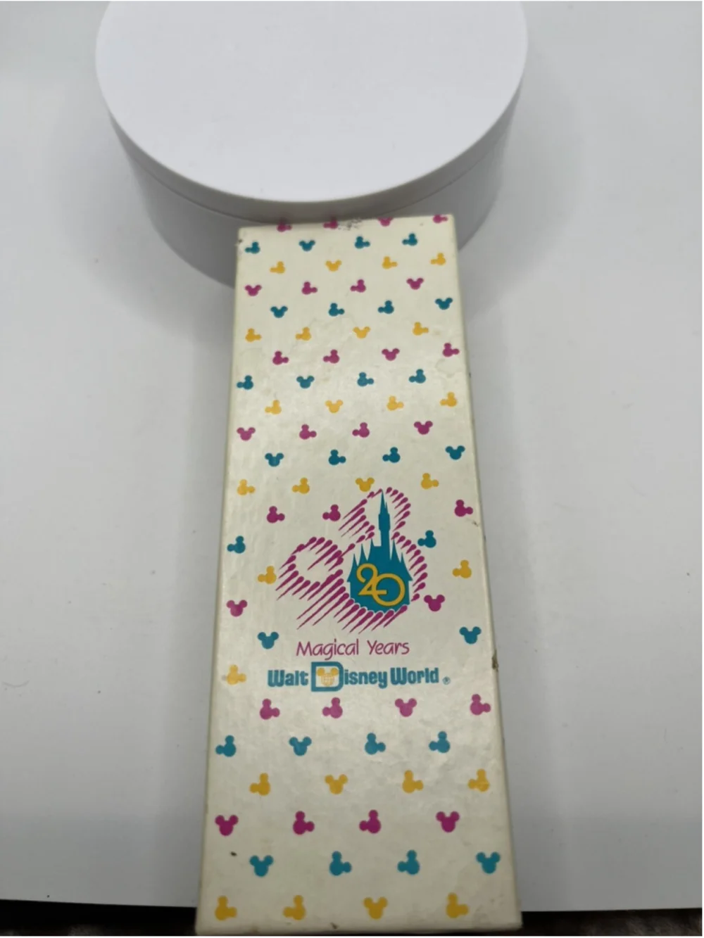 Vintage Fur Cat Keychain LITTLE RARE FIND , SEE ALL ZOOM IN INSIDE OF DISNEY BOX